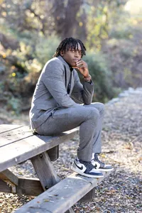Alvin Senior Portraits (9)