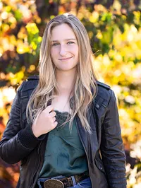 Kendra Evans Senior Portraits Northern California Photographer (7)