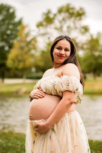 manhattan-ks-maternity-photography-Krishna-15