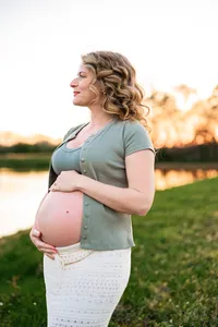 manhattan-ks-maternity-photography-Elana-26