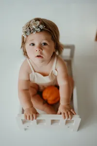 manhattan-ks-milestone-photography-Emersyn-20