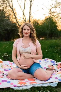 manhattan-ks-maternity-photography-Elana-11