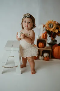 manhattan-ks-milestone-photography-Emersyn-11