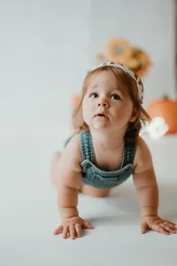 manhattan-ks-milestone-photography-Emersyn-34