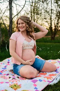 manhattan-ks-maternity-photography-Elana-14