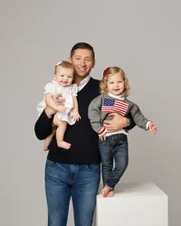 daddy-and-baby-girls-ralph-lauren-baby-sweater-baby-dress-studio-family-portraits