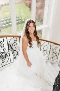 Detroit wedding photographer capturing bridal portrait