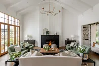 Heritage Modern Home (7)