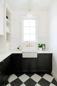 Heritage Modern Beauty046 - Maison Design Build - 2023