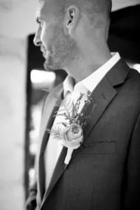 7-couples-love-marriage-wedding-engagement-orange-county-lauren-ford-photography.