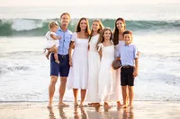 families-parent-and-kids-session-beach-orange-county-lauren-ford-photography