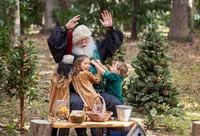 jacksonville-holiday-photography-santa-woodland-011