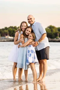 outdoor-family-session-bristol-ri