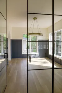 Lxuruy-New-Build-Interior-Design-Edmonton-Form-and-Function-Design-49