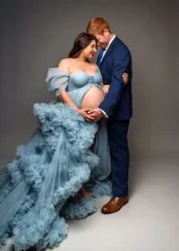 In studio maternity photos Rochester, MI