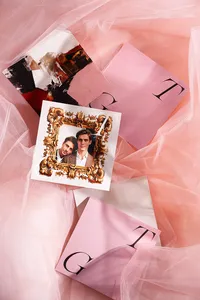 MarronRoseFlatlay-MaisonDartistik-ZephyrKokPhotography-7-web