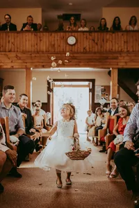 red-deer-wedding-photographer-leah-tyler-szucki.jpg