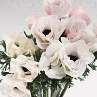 Soft blush and white Anemone Mistral Plus Panda Bianco bouquet