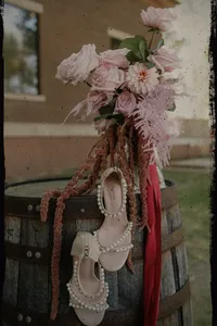 Romantic floral arrangement featuring heirloom blooms grown and designed by Roam & Ivy Flowers.