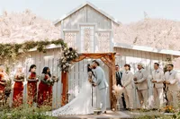 desertbornstudios-The homestead at oak glen -Wedding_-22_websize