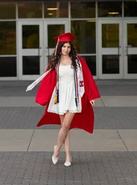 penelope_senior_2026_capandgown_webready-6