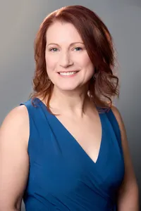 Business headshot for Plymouth or Minnetonka corporate client with clean backdrop and confident expression