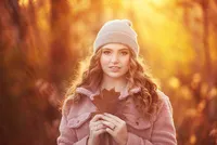 senior portraits by water Minnesota natural scenery