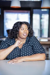 Check out Atlanta Natural Hairstylist during her branding portrait session