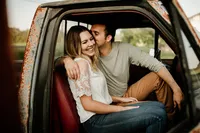 meg-thompson-photography-indianapolis-jays-tree-farm-emma-andrew_0005