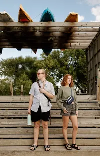 meg-thompson-photography-promenade-park-fort-wayne-outfitters-kayak-session-lauren-matt-1
