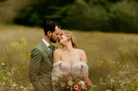 husband and wife romantic photo