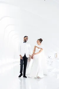 Milwaukee Art Museum Wedding Photography 015