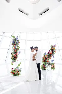 Milwaukee Art Museum Wedding Photography 010