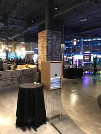 BananaWhoBooth-MainEvent-IntouchSolutions-02