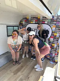 Illicit-BananaWhoBooth-AirstreamPhotobooth8