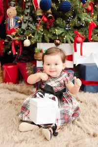 SM-2025_ Natalia Christmas Minis 105-M Suarez Photography