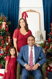SM-2025_ Evy Christmas Minis 1-M Suarez Photography