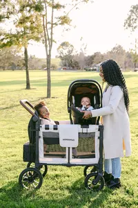 ChelseaLoren-WonderfoldCarSeatAdaptor-42 (2)