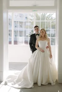 Coronado-Island-Hotel-Del-Coronado-Wedding-Alyssa-and-Logan-by-The-Delacastros-33