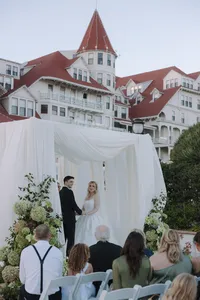 Coronado-Island-Hotel-Del-Coronado-Wedding-Alyssa-and-Logan-by-The-Delacastros-114