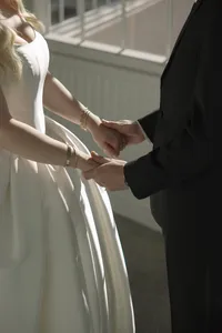 Coronado-Island-Hotel-Del-Coronado-Wedding-Alyssa-and-Logan-by-The-Delacastros-28