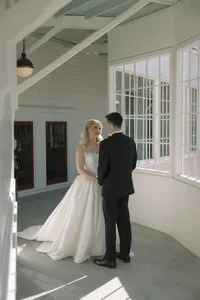 Coronado-Island-Hotel-Del-Coronado-Wedding-Alyssa-and-Logan-by-The-Delacastros-27