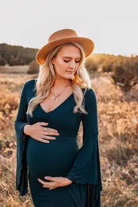 Hudson, Wisconsin fall maternity photography