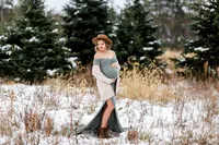 Hudson, Wisconsin maternity photography