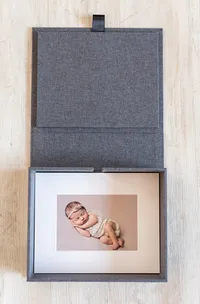 folio box and fine art matted print