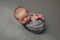 newbornboy studio photography
