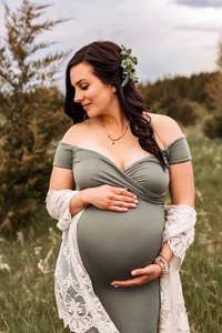 Hudson, Wisconsin summer maternity photography