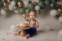 hudson-wi-baby-cake-smash-photographer-3