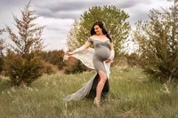 Hudson, Wisconsin summer maternity photography