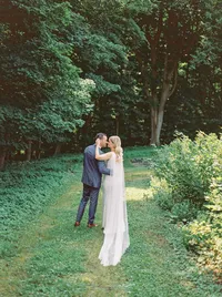 First Looks | Featured Destination Wedding Photographer Quebec | Juno by Julia C. Vona